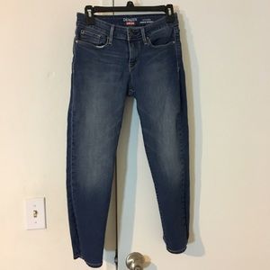 Levi denizen ankle jeans